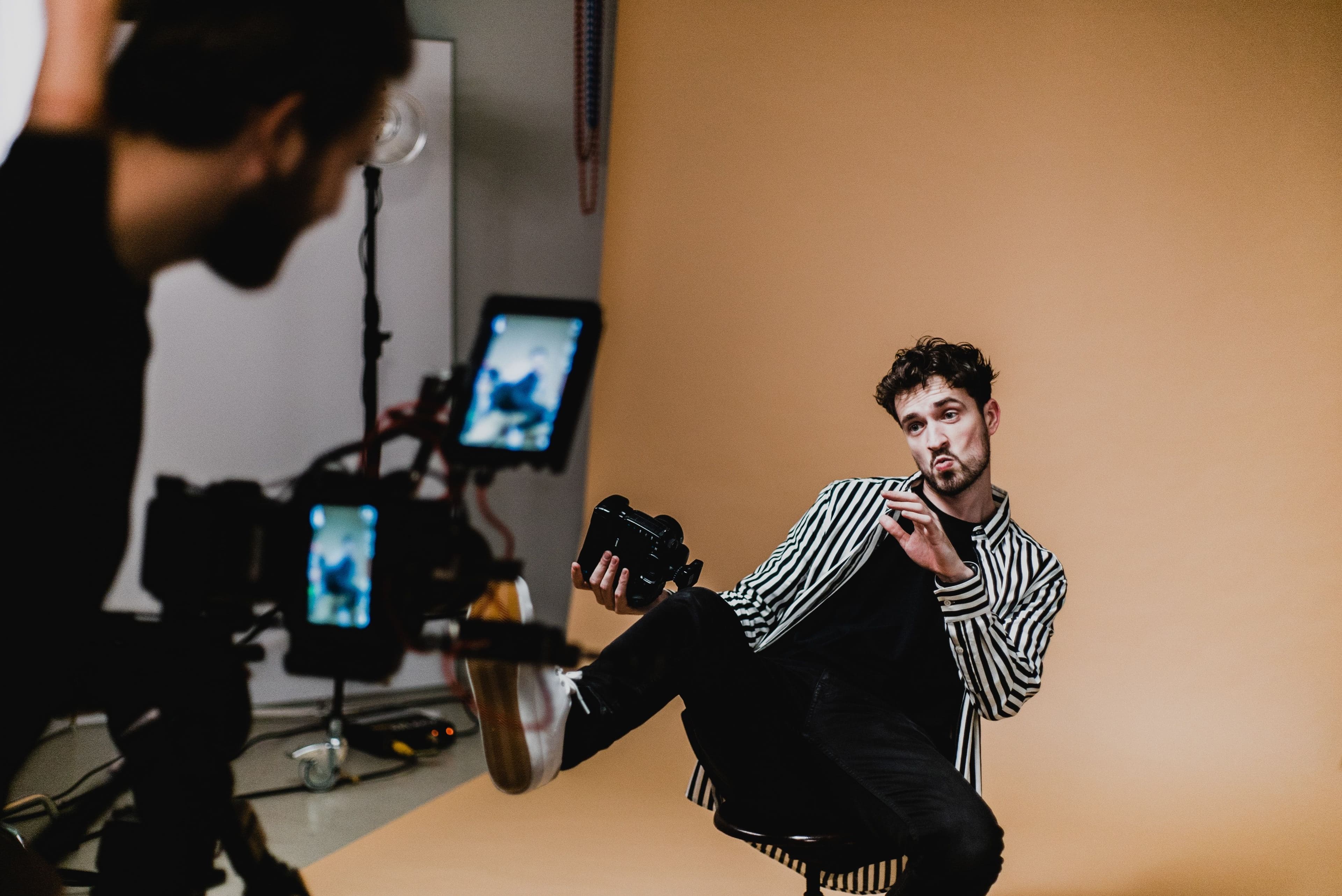 Looking at the Different Levels of Influencers